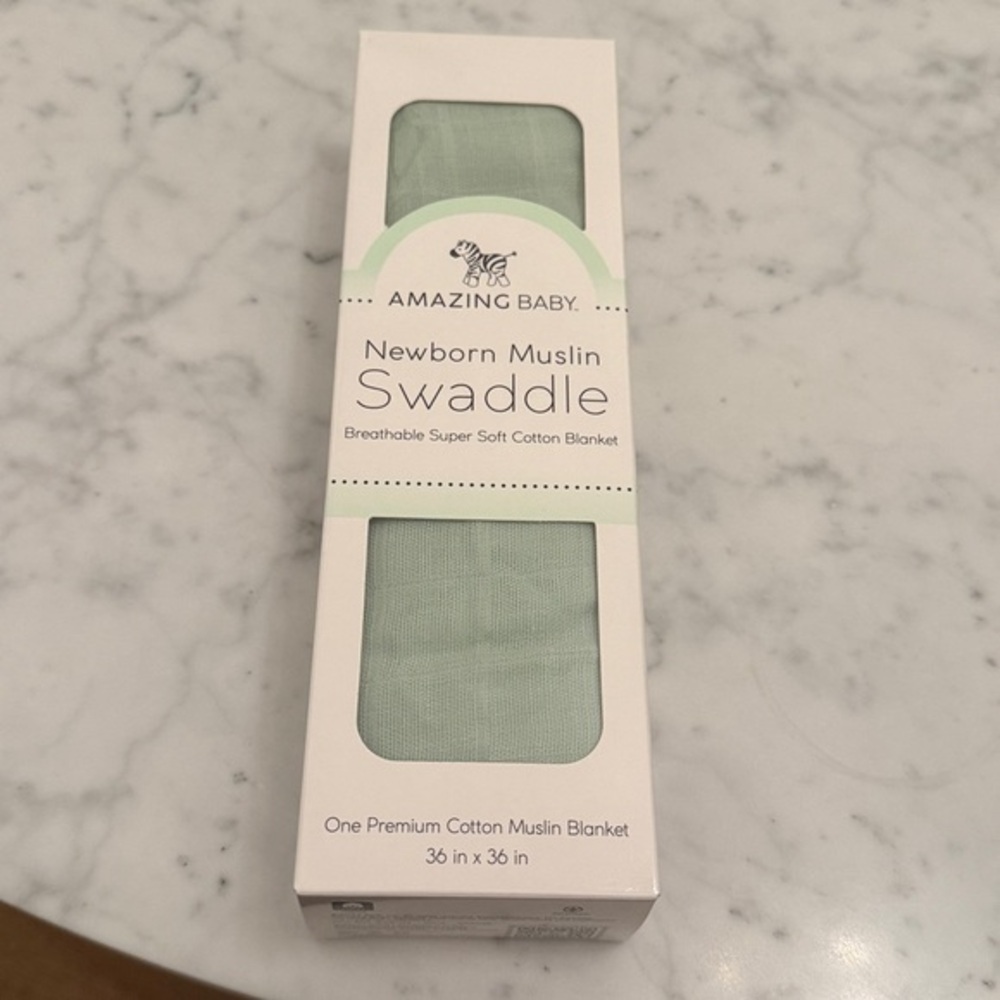 Amazing Baby Muslin Swaddle Blanket Green Cotton 36x36 Newborn NWT 36” x 36”